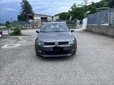 Usata VW Polo Highline 85 CV (62 kW) 2011 Grigio Utilitaria