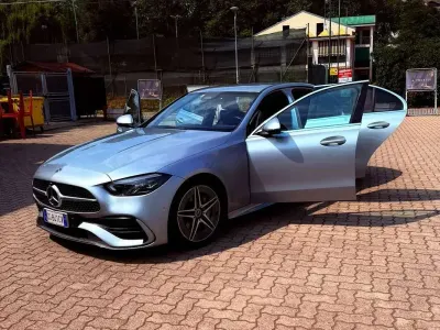 Usata Mercedes C220 Premium 200 CV (147 kW) 2021 Argento Berlina