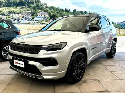 Usata Jeep Compass 131 CV (96 kW) 2021 Argento SUV
