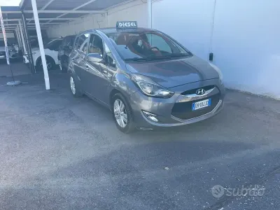 Occasion Hyundai ix20 Style 90 PK (66 kW) 2012 Grijs Hatchback