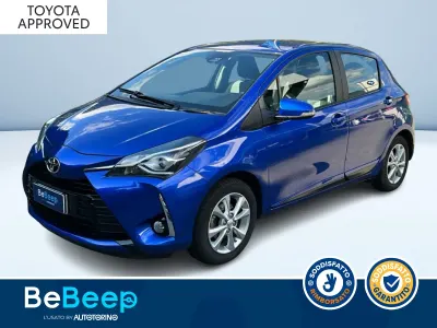 Usata Toyota Yaris Active 69 CV (50 kW) 2018 Blu metallizzato Berlina