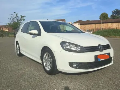 Usata VW Golf VI 105 CV (77 kW) 2010 Utilitaria