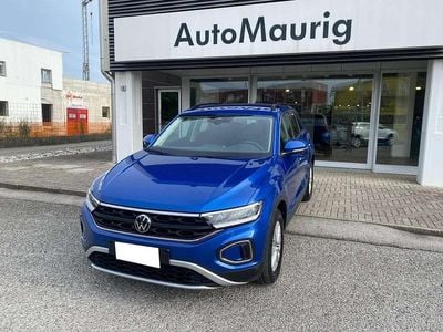 Usata VW T-Roc Life 116 CV (85 kW) 2022 Blu/azzurro SUV