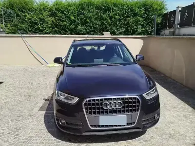 Usata Audi Q3 Business 140 CV (102 kW) 2014 Bluazzurro SUV