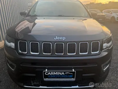 Usata Jeep Compass 120 CV (88 kW) 2019 Grigio SUV