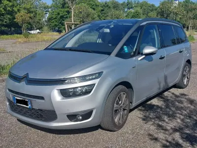 Usata Citroën Grand C4 Picasso Exclusive 120 CV (88 kW) 2015 Grigio Monovolume