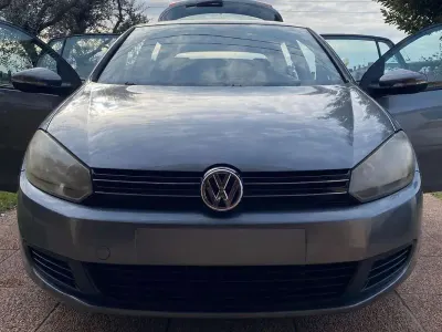 Usata VW Golf VI Comfortline 105 CV (77 kW) 2011 Grigio Utilitaria