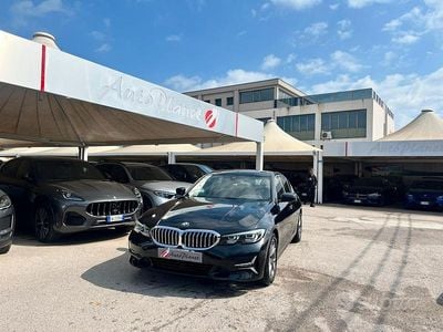 Usata BMW 320 Luxury Line 190 CV (139 kW) 2019 Nero Berlina