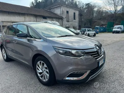 Usata Renault Espace Intens 160 CV (117 kW) 2016 Grigio Monovolume