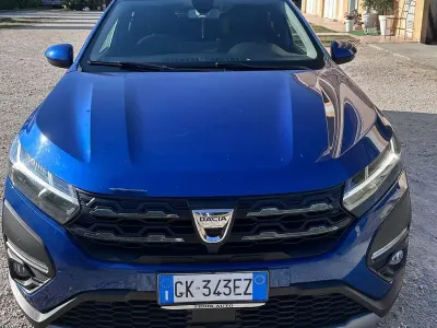 Usata Dacia Jogger 101 CV (74 kW) 2022 Bluazzurro Monovolume