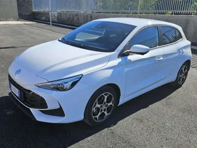Usata MG MG3 Luxury 194 CV (142 kW) 2025 Bianco Utilitaria