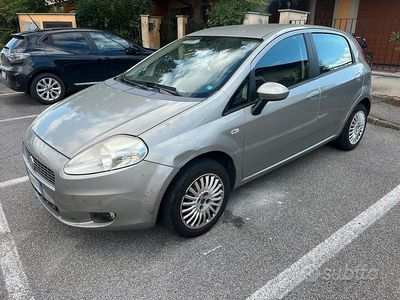 Usata Fiat Grande Punto 2007 Grigio Utilitaria
