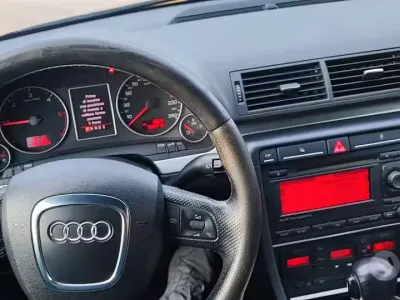 Käytetty Audi A4 140 HP (102 kW) 2008 Musta Farmari