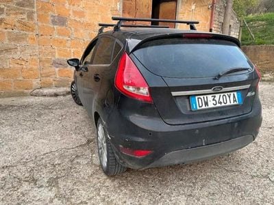 Usata Ford Fiesta 2008 Blu Berlina