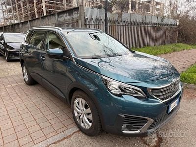 Usata Peugeot 5008 Business-Line 131 CV (96 kW) 2019 Verde SUV