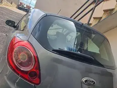 Usata Ford Ka 70 CV (51 kW) 2011 Grigio Utilitaria