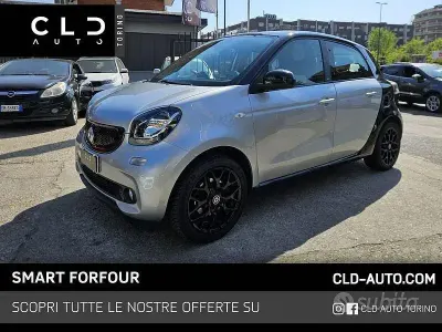 Usata Smart ForFour Passion 71 CV (52 kW) 2015 Grigio Utilitaria