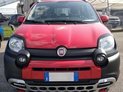 Usata Fiat Panda Cross Cross 70 CV (51 kW) 2022 Rosso Utilitaria