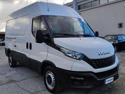 Iveco 35.12