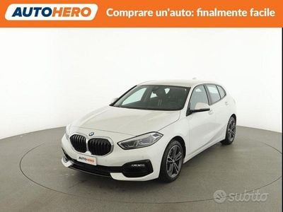 Begagnad BMW 118 Sport Line 140 HK (102 kW) 2020 Vit Halvkombi