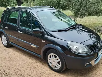 Usata Renault Scenic E-Tech 106 CV (77 kW) 2009 Monovolume