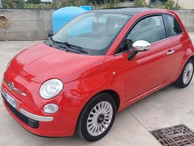 Begagnad Fiat 500 Lounge 75 HK (55 kW) 2009 Röd Cab