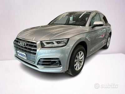 Begagnad Audi Q5 Business 190 HK (139 kW) 2018 Grå SUV