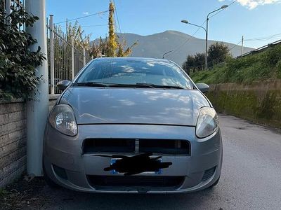 Brugt Fiat Grande Punto 75 HK (55 kW) 2006 Grå Hatchback
