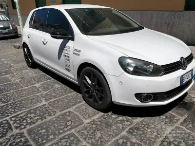 Usata VW Golf VI 122 CV (89 kW) 2011 Utilitaria