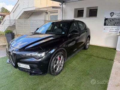 Usata Alfa Romeo Stelvio Veloce 209 CV (153 kW) 2023 Nero SUV