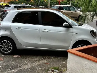 Usata Smart ForFour Passion 71 CV (52 kW) 2016 Bianco Utilitaria