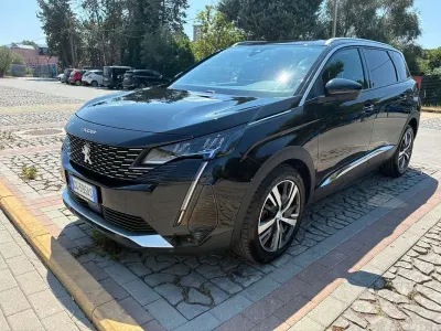 Usata Peugeot 5008 Allure 177 CV (130 kW) 2021 Nero SUV