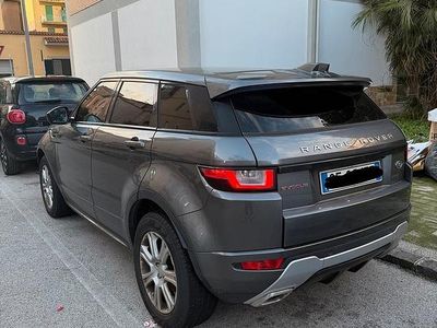 Usata Land Rover Range Rover evoque 204 CV (150 kW) 2016 Grigio SUV