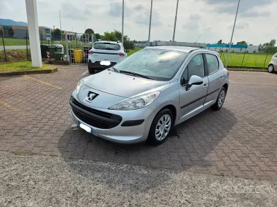 Usata Peugeot 207 95 CV (69 kW) 2008 Grigio Berlina