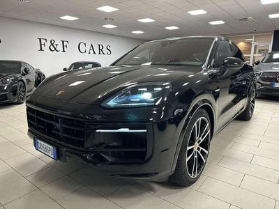 Usata Porsche Cayenne 470 CV (345 kW) 2024 Nero SUV