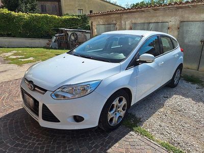 Usata Ford Focus Titanium 110 CV (80 kW) 2014 Bianco Berlina
