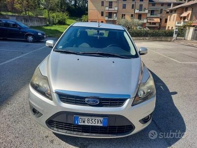Usata Ford Focus S 109 CV (80 kW) 2009 Grigio Station wagon