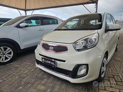 Usata Kia Picanto Sport 69 CV (50 kW) 2011 Bianco Utilitaria