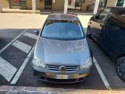 Usata VW Golf VI GT 105 CV (77 kW) 2008 Utilitaria
