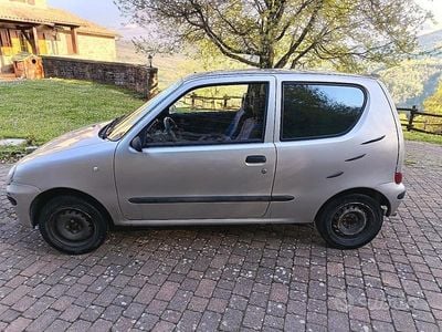 Usata Fiat 600 54 CV (39 kW) 1998 Grigio Utilitaria