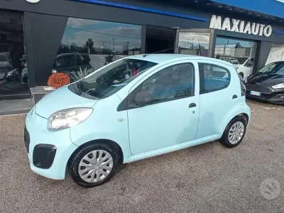Usata Citroën C1 68 CV (50 kW) 2013 Blu Utilitaria