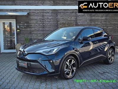 Usata Toyota C-HR Trend 98 CV (72 kW) 2023 Blu/azzurro SUV