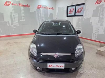 Usata Fiat Punto Active 60 CV (44 kW) 2010 Nero Utilitaria