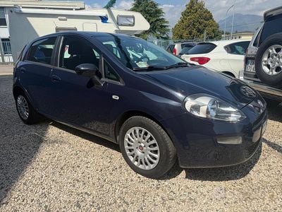 Usata Fiat Punto Street 85 CV (62 kW) 2014 Blu Utilitaria