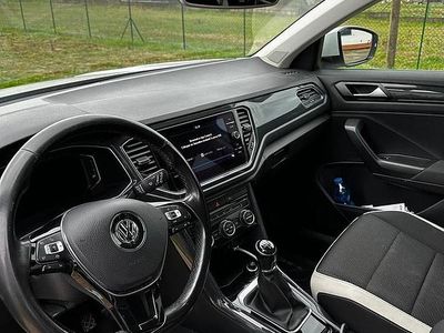 Usata VW T-Roc 115 CV (84 kW) 2019 Bianco SUV