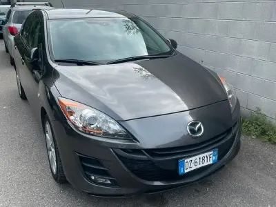 Usata Mazda 3 109 CV (80 kW) 2009 Grigio Berlina