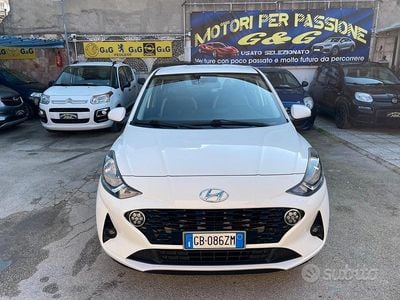 Usata Hyundai i10 66 CV (48 kW) 2020 Bianco Utilitaria