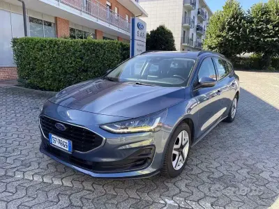 Usata Ford Focus Business Edition 125 CV (91 kW) 2022 Blu Station wagon