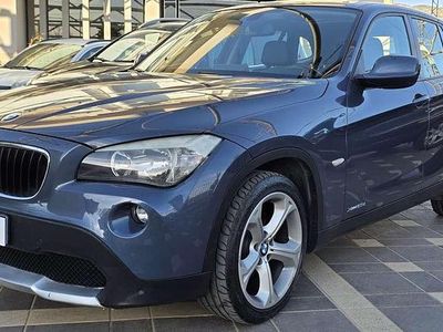 Usata BMW X1 177 CV (130 kW) 2010 Blu/azzurro SUV
