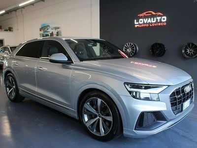 Usata Audi Q8 S-Line 286 CV (210 kW) 2021 Argento SUV